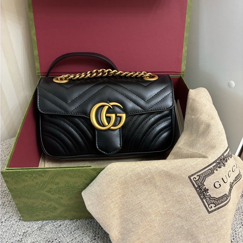Gucci heart design GG Marmont Small Shoulder bag
